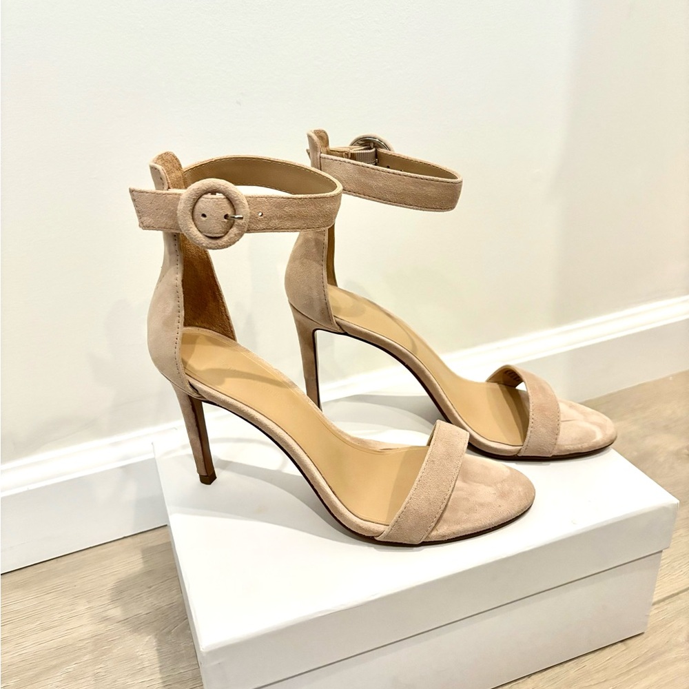 Banana Republic Beige Ankle Strap Heels